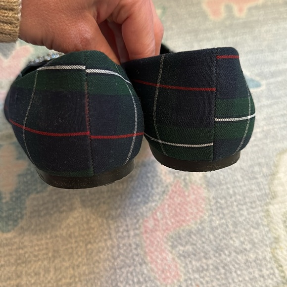Plaid Flats - 8 ONLY WORN ONCE - Picture 4 of 7